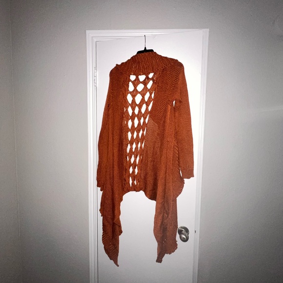 Cut Out Cardigan - Picture 2 of 3